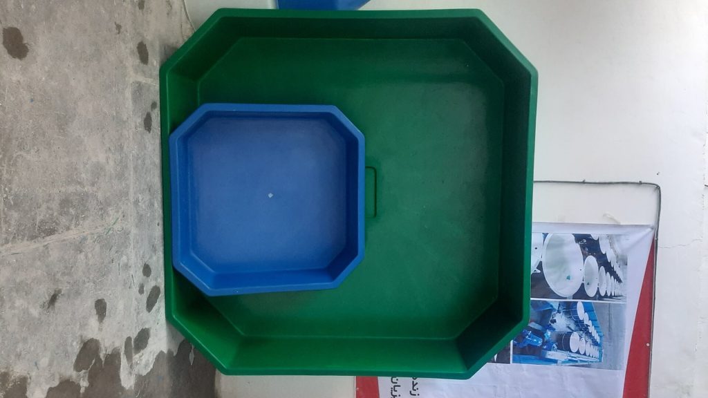 وان فایبرگلاس پرورش ماهی هشت ضلعی - شرکت ابازین: 
طراحی وساخت تجهیزات پرورش آبزیان