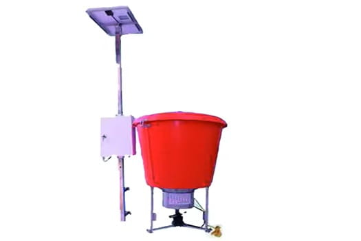 انواع غذاپاش ماهی و میگو - غذاپاش خورشیدی